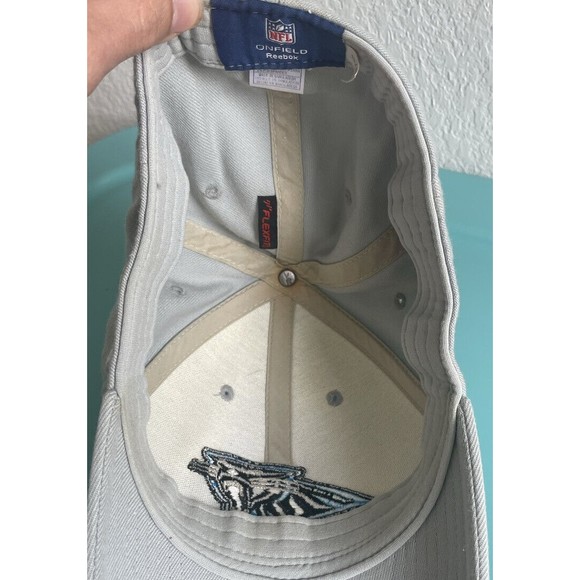 reebok on field fitted hat Panthers size S/M gray embroidered - Picture 6 of 7